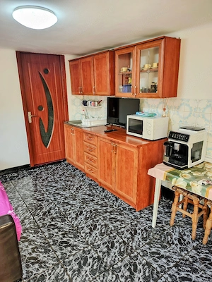 Casă de vănzare in Câmpia Turzii cartierul Șarât str. Traian nr.25  - imagine 7