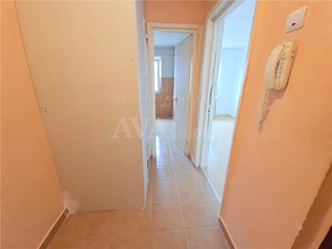 Apartament 3 camere semidecomandat, zona Milcov - imagine 12