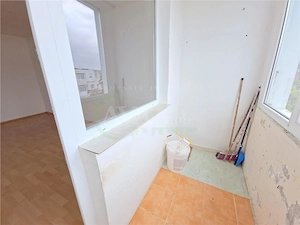 Apartament 3 camere semidecomandat, zona Milcov - imagine 10