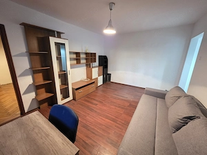 De închiriat apartament cu 2 camere în zona Olimpia-Stadion- 979 - imagine 3