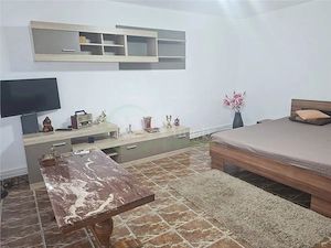 Garsoniera decomandata, 42 mp – Cartierul Neagoe Voda | Etaj 1 | Balcon