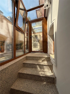 Victoriei - Titulescu , Vila D+P+M, nemobilata - imagine 2