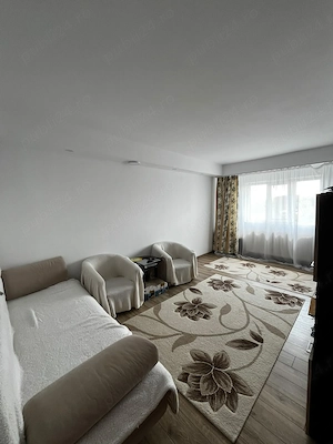 Vanzare apartament 2 camere, confort 1 decomandat - Târgoviște - imagine 2