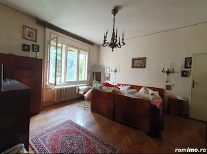 Casa cu etaj, deosebita, zona Olimpia ,415000 euro - imagine 2