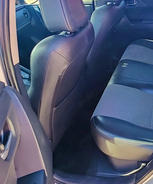 Toyota Auris touring hybrid, prima inmatriculare2017 - imagine 9
