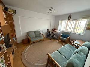 Apartament 3 camere decomandat Bd Socola Etaj Intermediar! - imagine 2