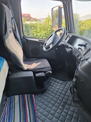 Cap tractor  volvo fh E5 - imagine 3