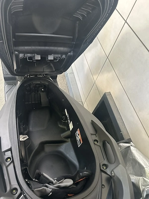 Honda Forza 125 (2026)   Doar 2.400 km  Casca Cadou   Garanție   Smart Top Box - imagine 4