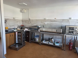 vind spatiu comercial