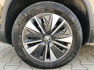 SKODA Karoq 2.0 TDI 4x4 DSG Ambition - imagine 20