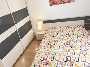 Apartament 3 camere, renovat complet, mobilat și utilat – parcare rezervată - imagine 7