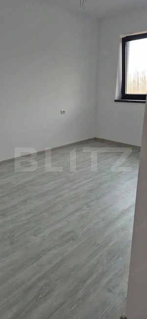 Casa frumoasa cu 3 camere in Ciurbesti - imagine 6