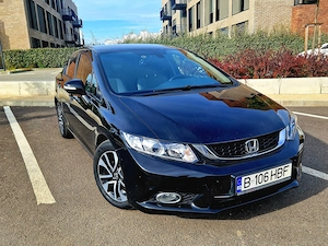 Honda Civic 4DR 2015 1.8 benzina