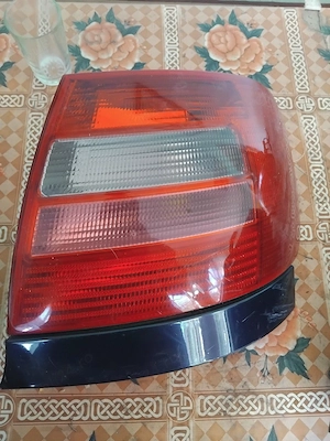 faruri  și triple spate  audi a4 an1998 - imagine 6