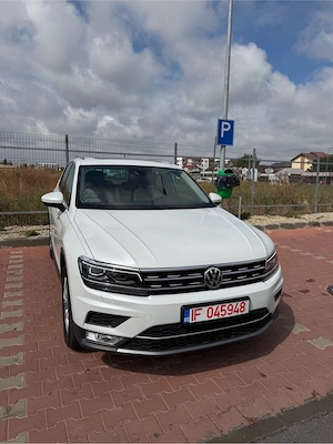Volkswagen Tiguan 4Motion | An 2016 | Automat | Alb perlat | TVA inclus deductibil | Garantie 1 An