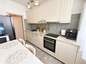 Apartament 2 camere decomandat | 2 balcoane | Loc de parcare | Mobilat și utilat - imagine 4