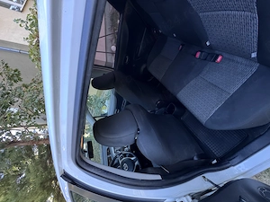 Toyota Yaris 1.4 D-4D - imagine 7