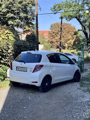Toyota Yaris 1.4 D-4D - imagine 3