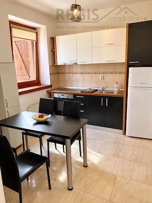 Apartament cochet cu 2 camere in Centrul Istoric - imagine 3