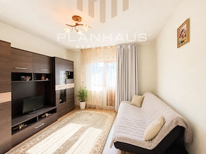 Apartament 2 camere - decomandat Moldovei zona Ambasador  - imagine 2
