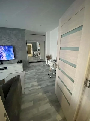 Apartament cu 2 camere, 50 mp, zona Independentei - imagine 2