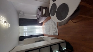 Închiriez apartament 2 camere decomandate