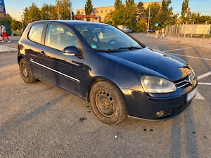 VW Golf 5 1.4 benzina, Climatic, distributie cu factura
