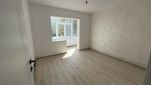 Vand apartament 2 camere tractorul