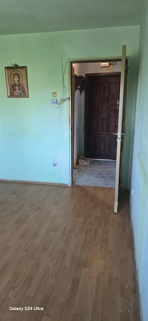 Vand apartament 2 camere decomandat in Deva str. Minerului - imagine 5
