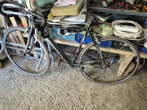 Bicicletă oraș semicursa cursiera