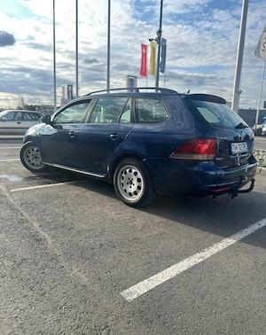 Proprietara vând Golf 6 (1.6 TDI )