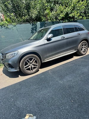 Vând Mercedes-Benz, GLC 250 D 4MATIC, an 2016, motor 2.143 cmc diesel, 150 kW   204 CP, 