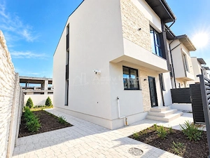 Vanzare - Casa - Vila - Prelungirea Ghencea - Cartierul Latin - 235000E TVA INCLUS - Comision 0 !