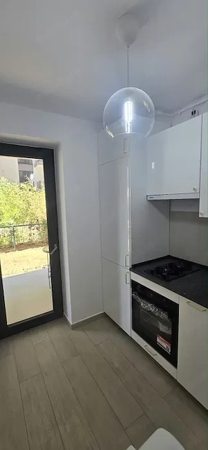 garsoniera-HILS TITANIUM-centrala proprie-parcare proprie-metrou 5 minute-modern - imagine 5