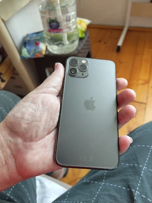 vand iphone 11 pro impecabil garantie
