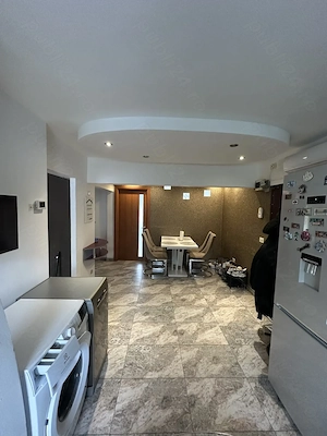 Persoana fizica, vand apartament decomandat cu 3 camere in Marasti - imagine 7