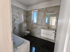 DUPLEX LA ASFALT - ZONA CENTRALA - BUCATARIE INCHISA - imagine 9