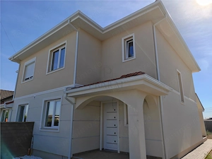 DUPLEX LA ASFALT - ZONA CENTRALA - BUCATARIE INCHISA - imagine 2