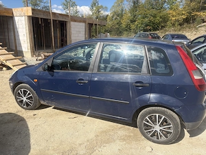 Ford Fiesta  - imagine 4