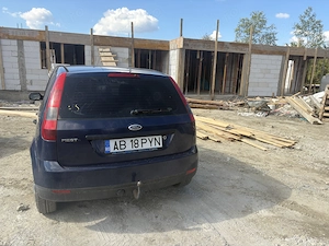 Ford Fiesta  - imagine 5