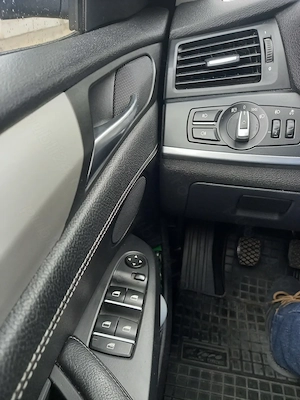 BMW X3 Xdrive 2.0 diesel - imagine 8