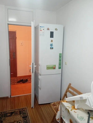 Închiriez apartament 2 camere, decomandat - zona Mihai Bravu (lângă Maternitate) - imagine 2