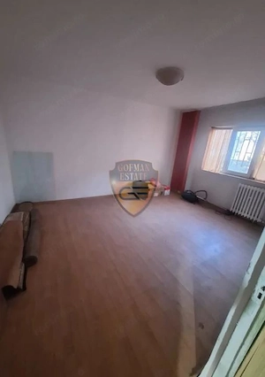 3 camere Inel II Eliberării 60mp parter 2 intrari gaze la usa pozitie comerciala