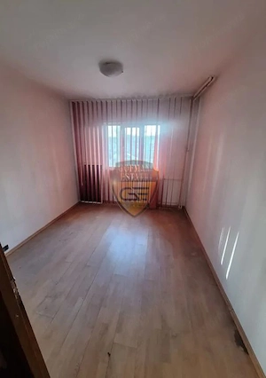 3 camere Inel II Eliberării 60mp parter 2 intrari gaze la usa pozitie comerciala - imagine 3