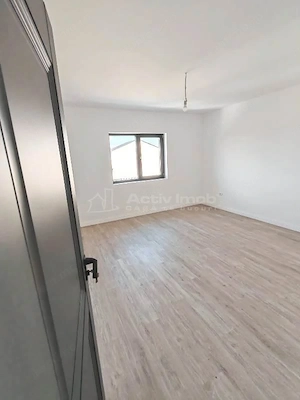 Vanzare - Casa Individuala - Prelungirea Ghencea - Margelelor  - 330 mp Teren - 235000E - Comision 0 - imagine 12