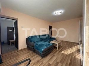 Apartament mobilat utilat de inchiriat 2 camere si balcon Vasile Aaron - imagine 2