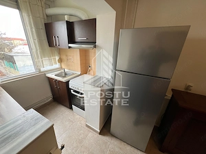 Apartament 3 camere, centrala proprie, zona Lipovei - imagine 9