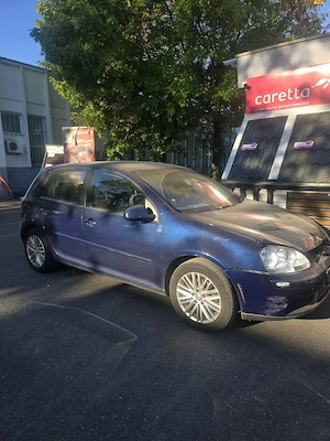 Vând Volkswagen golf 5 - imagine 2