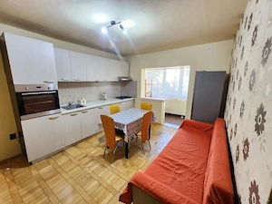 Închiriez apartament cu 3 camere în Șagului 