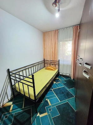 Închiriez apartament cu 3 camere în Șagului  - imagine 4